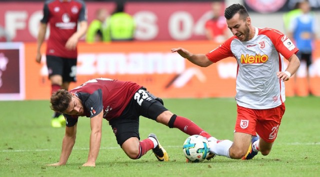 Soi kèo bóng đá 88FUN trận Regensburg vs Holstein Kiel, 19:00 – 16/05/2020