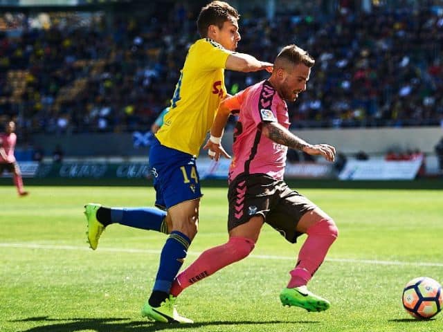 Soi kèo bóng đá 88FUN trận Cadiz vs Osasuna, 2:00 - 13/9/2020 Soi kèo bóng đá 88FUN trận Cadiz vs Osasuna, 2:00 - 13/9/2020