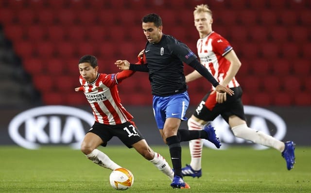 Soi kèo bóng đá 88FUN trận Granada vs PSV, 3h00 – 4/12/2020