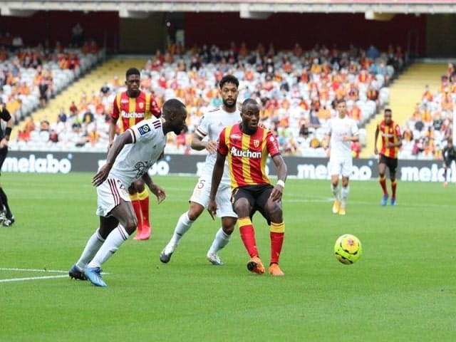 Soi kèo bóng đá 88FUN trận Lens vs Nimes, 20:00 – 25/04/2021