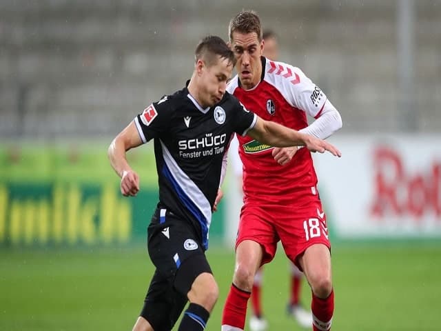 Soi kèo bóng đá 88FUN trận Arminia Bielefeld vs SC Freiburg, 20:30 – 14/08/2021