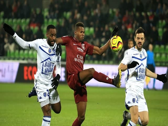 Soi kèo bóng đá 88FUN trận Metz vs Troyes, 20:00 – 12/09/2021