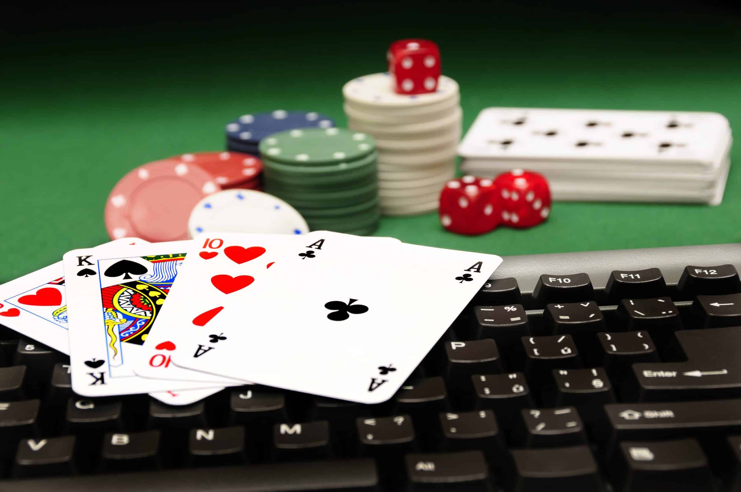 Tiêu chí đánh giá phòng chơi Poker trực tuyến