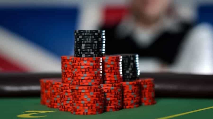 Cách tăng tài khoản của bạn với trò chơi poker trực tuyến