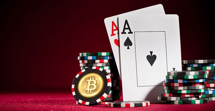 Chơi poker trực tuyến với chiến lược đơn giản