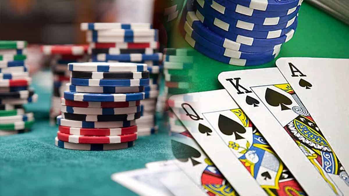 Tham khảo hai hình thức tham gia đánh cược Poker phổ biến trên thế giới