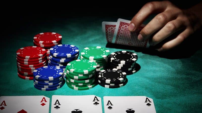 Tiến lên miền Bắc một tựa game rất nổi tiến trên thị trường hiện nay? Tien len mien Bac mot tua game rat noi tien tren thi truong hien nay?